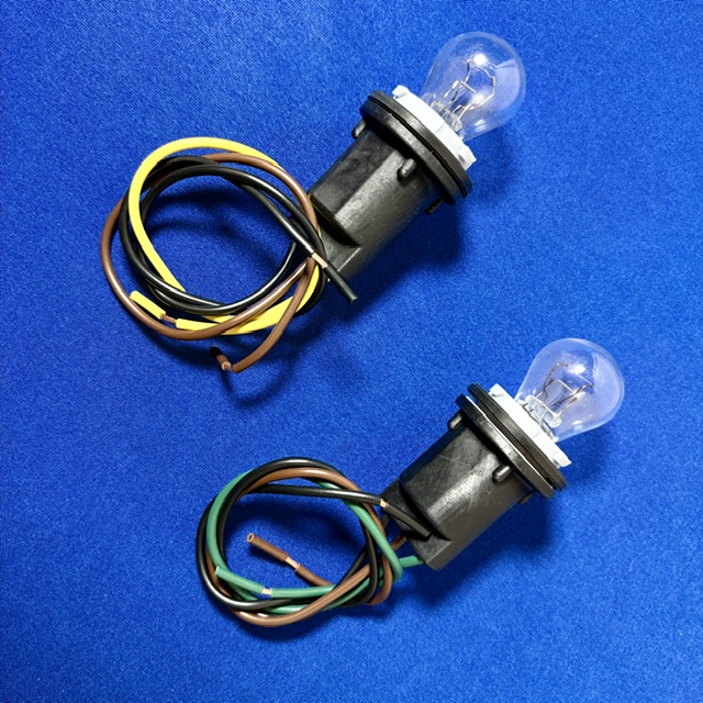Left and Right Sockets